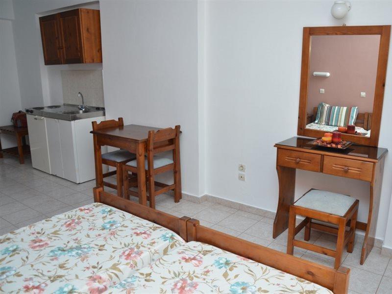 Iatridis Studios Faliraki (Adults Only) Dış mekan fotoğraf