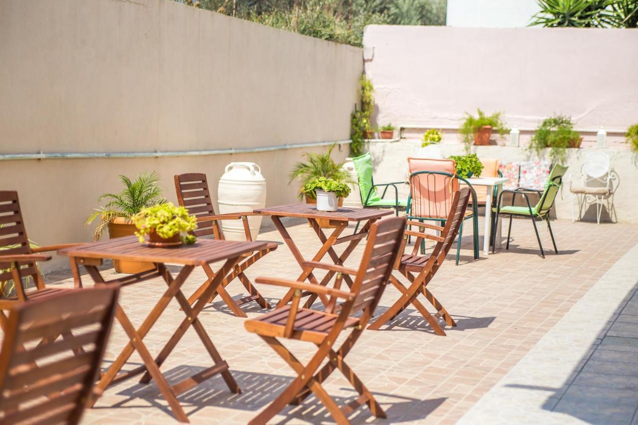 Iatridis Studios Faliraki (Adults Only) Dış mekan fotoğraf